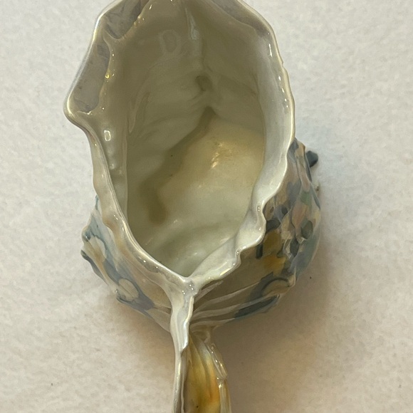 Artistic Ceramic Shell Pitcher - Picture 8 of 16